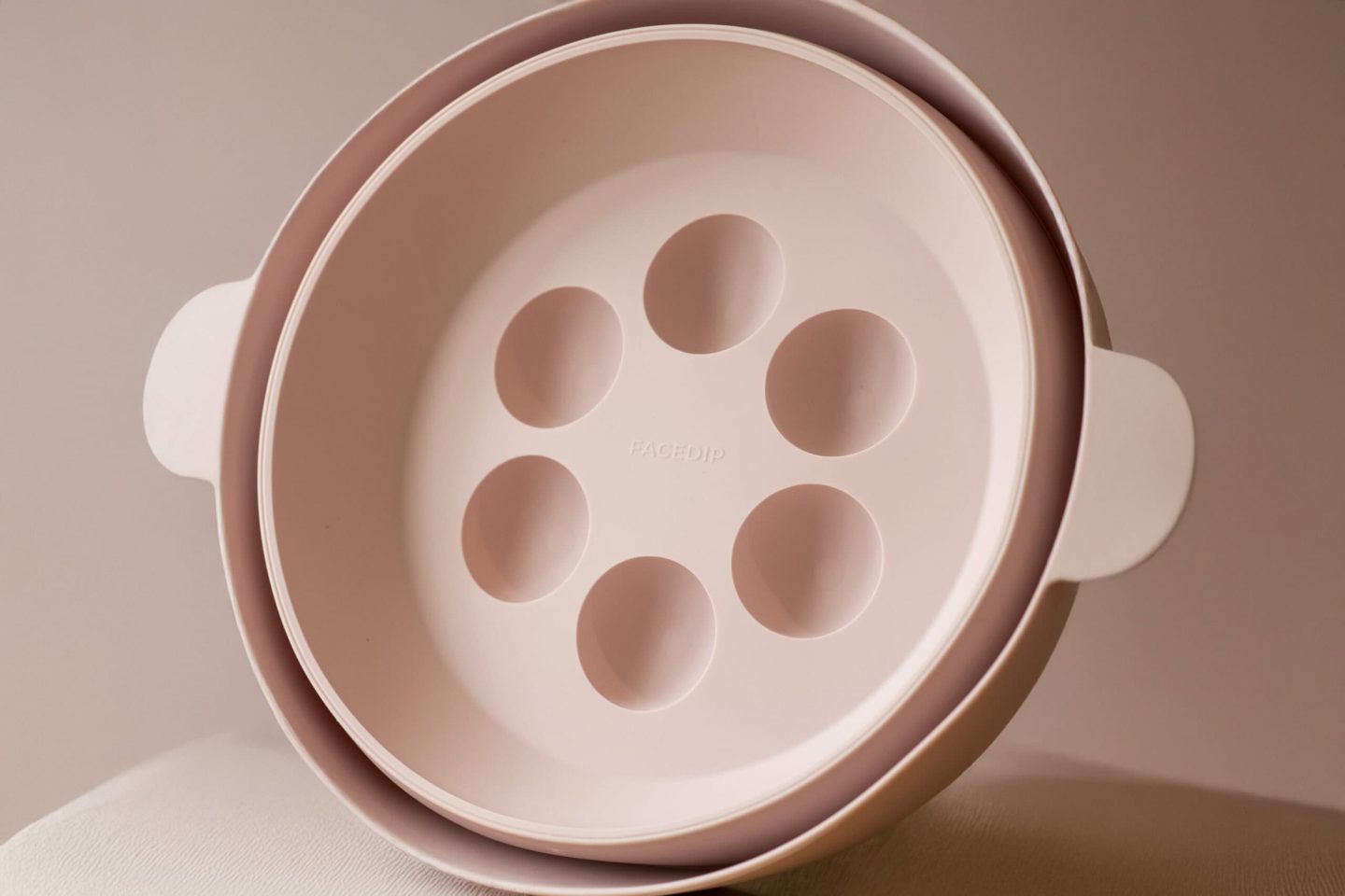 Facedip: Cooling Down Skincare with Xometry’s Manufacturing Expertise